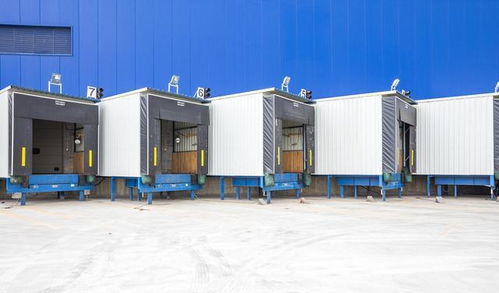 上海疫情下的物流難題與智能公路、陸地?zé)o人貨塢的未來(lái)展望